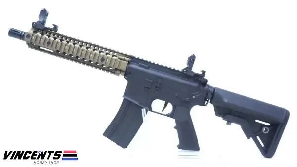 Raven Daniel Defense 18 DE Two Tone Black / Tan (AEG)
