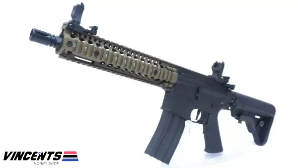 Raven Daniel Defense 18 DE Two Tone Black / Tan (AEG)
